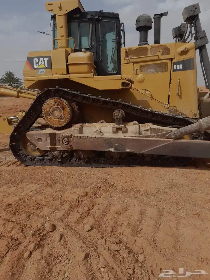 انا سواق. بلدوزر. خبره عشر سنوات. متواجد في الرياض. 0