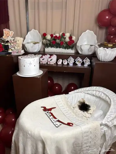 5 طاولة استقبال إجار يومي ب 150 ريال 1