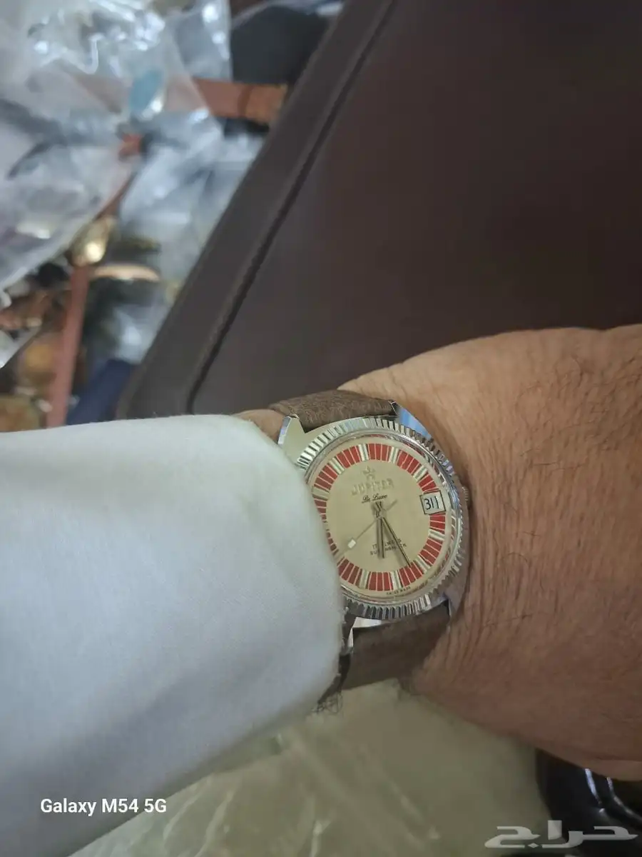 مجموعه ساعات فنتنج تكويك اوتوماتيك وحجر استمتع برؤيه الماضي 18