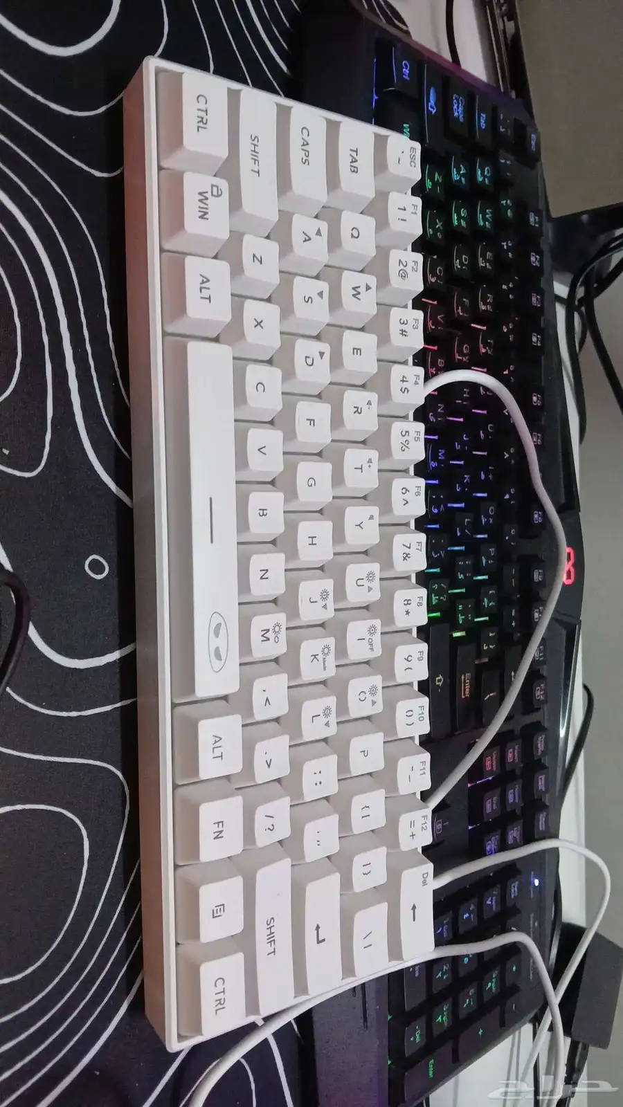 بيع كيبورد ابيض 0