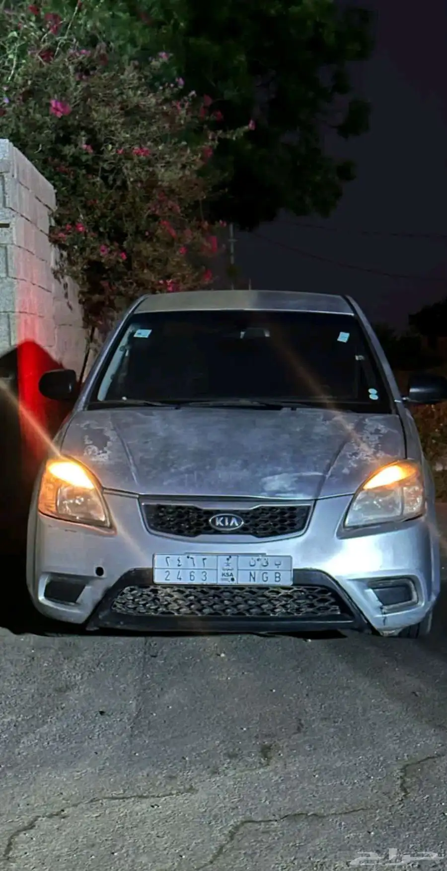 للبيع ريو2011 الفئه سيدان الون فضي فيه دقه خفيفه في الكبوت 0