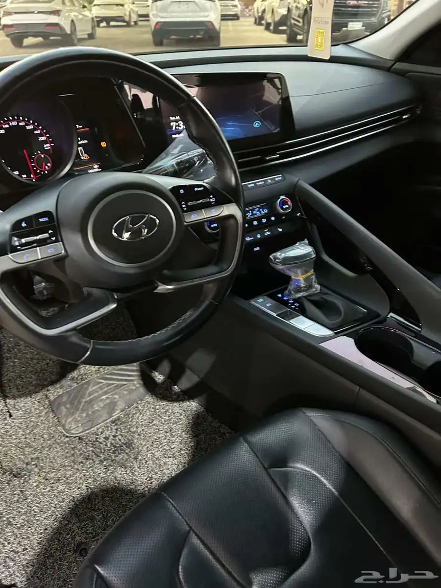 هونداي النترا 2021 فل بدون فتحه (بنزين)1.6L 8