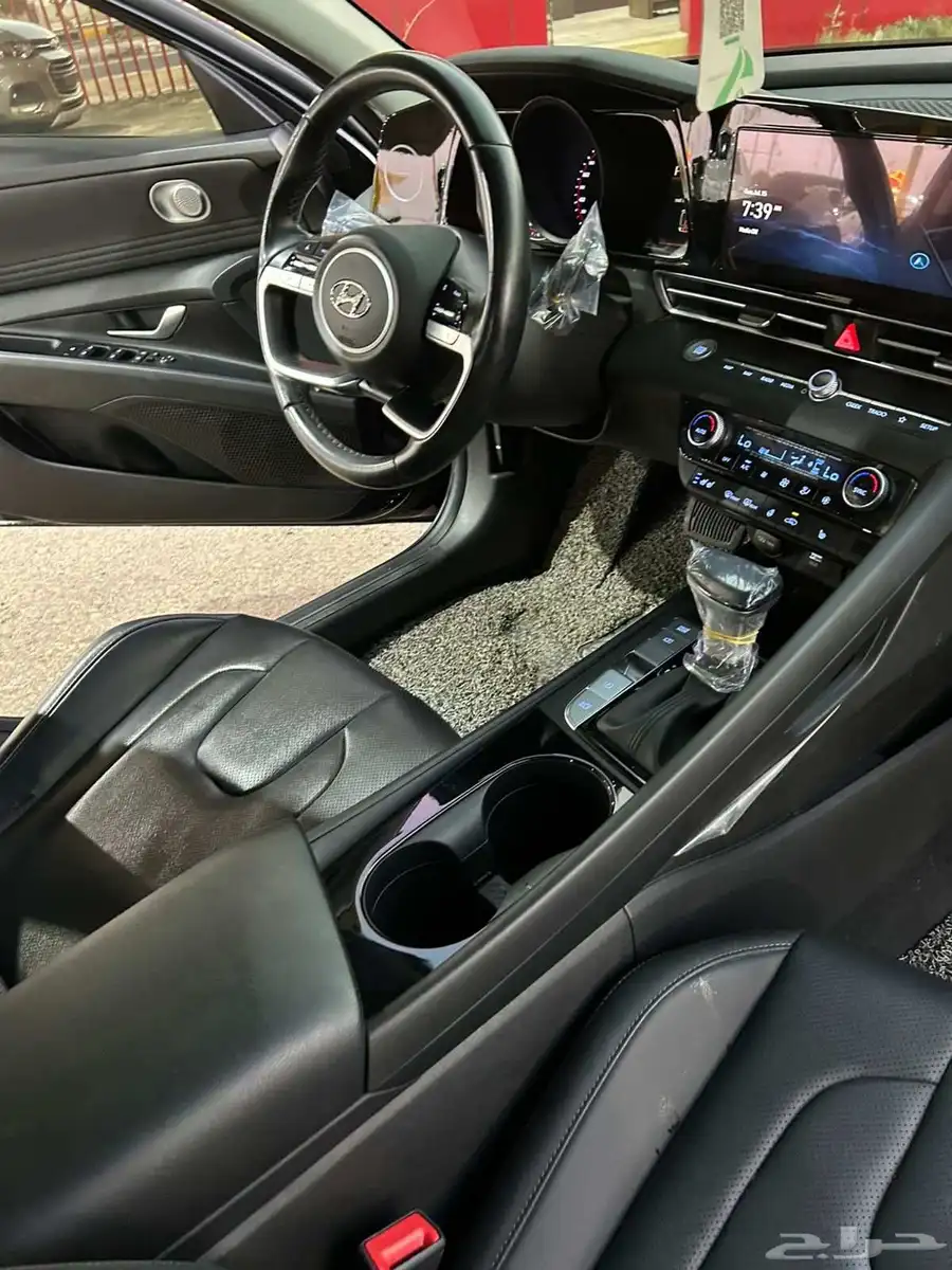 هونداي النترا 2021 فل بدون فتحه (بنزين)1.6L 15
