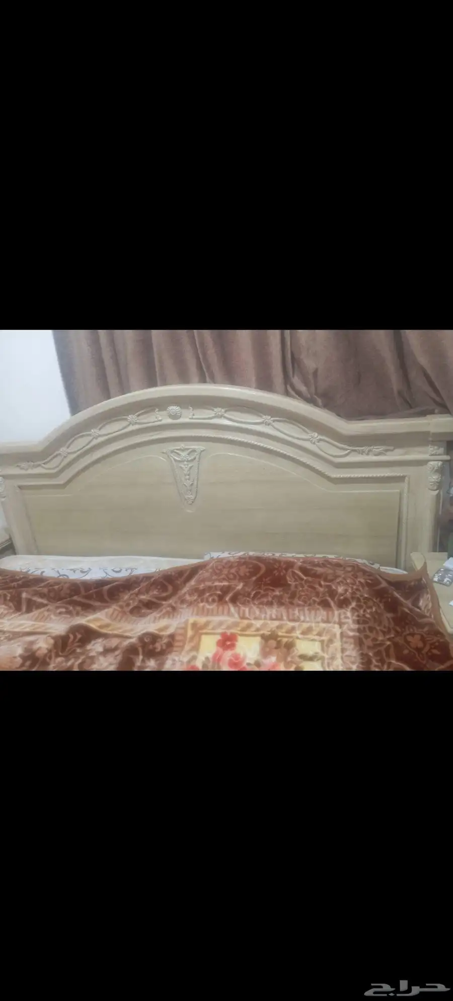 غرفة نوم كاملة مع المرتبة و2 كرسي وسرير ابيض نفر 1