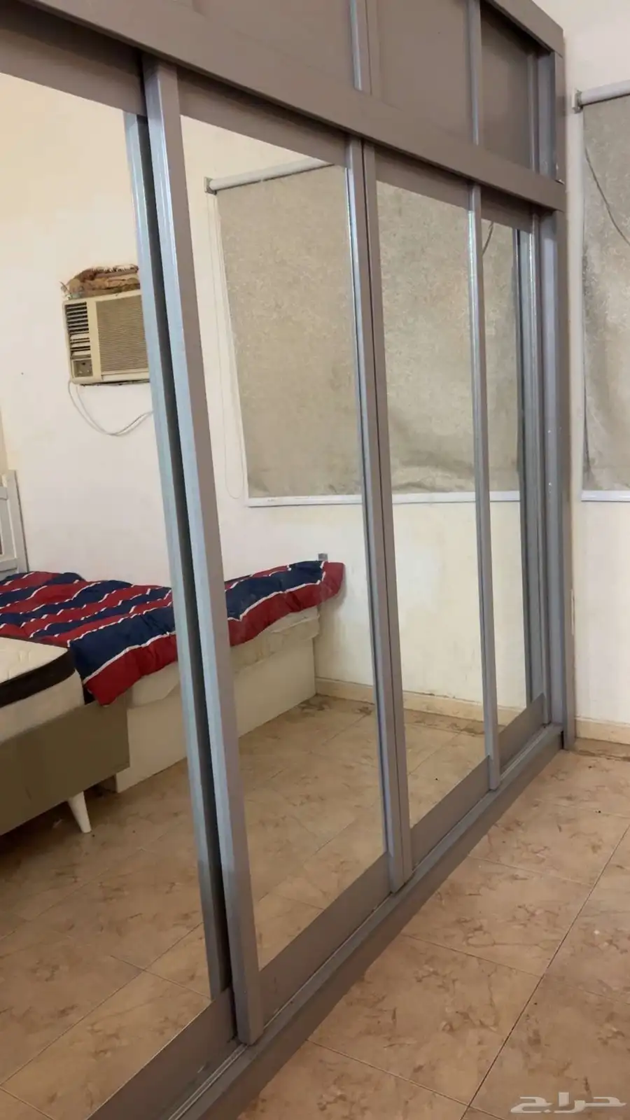 غرفة نوم للبيع شبه جديد الموقع بارق 6