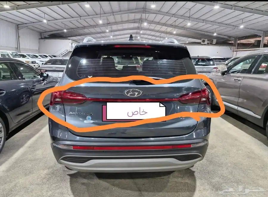 اسطبات سنتافي الخلفيه اربع قطع بحاله الوكاله 2