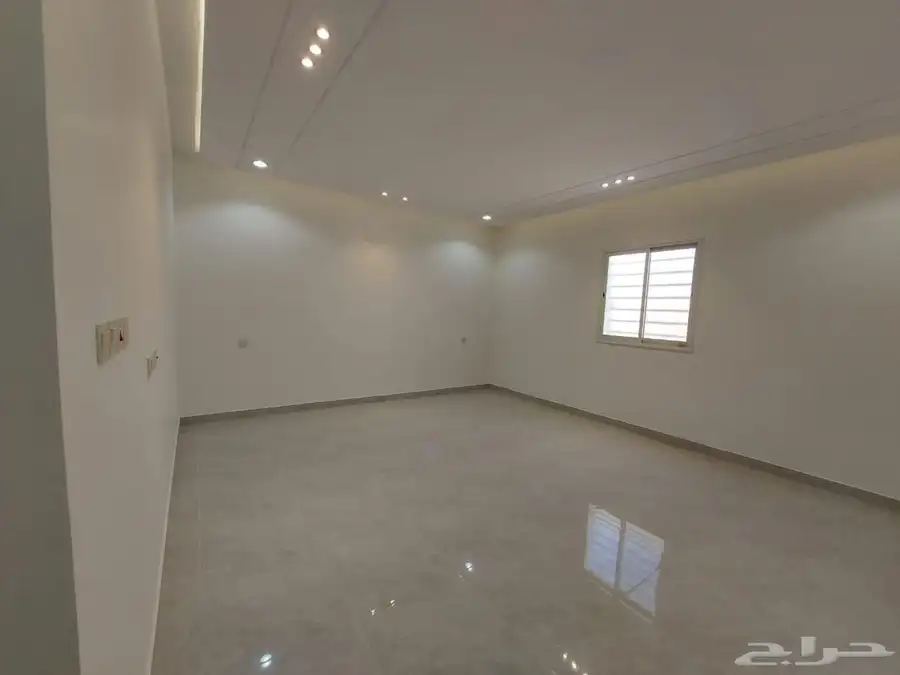 للبيع عماره دور وملحق شمال الخميس حي درة الخميس 6