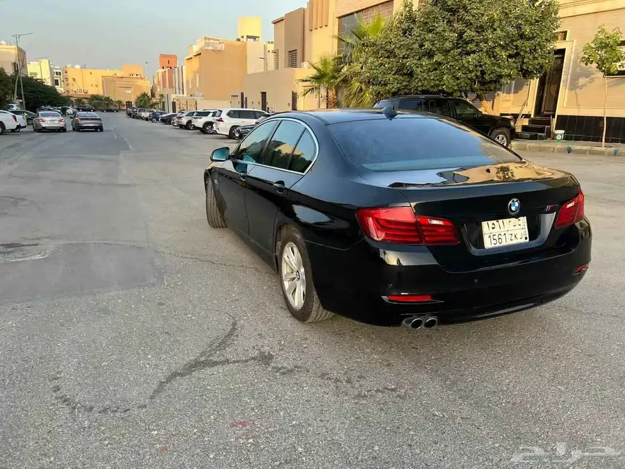 2016 bmw 530 مخزن ممشى قليل 0