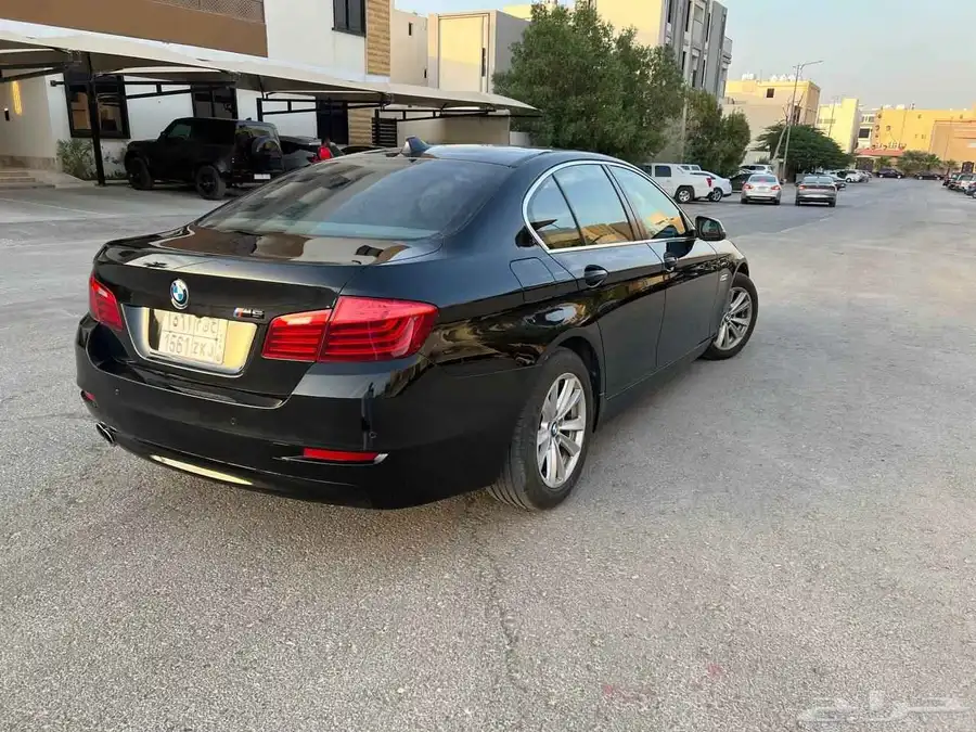 2016 bmw 530 مخزن ممشى قليل 1