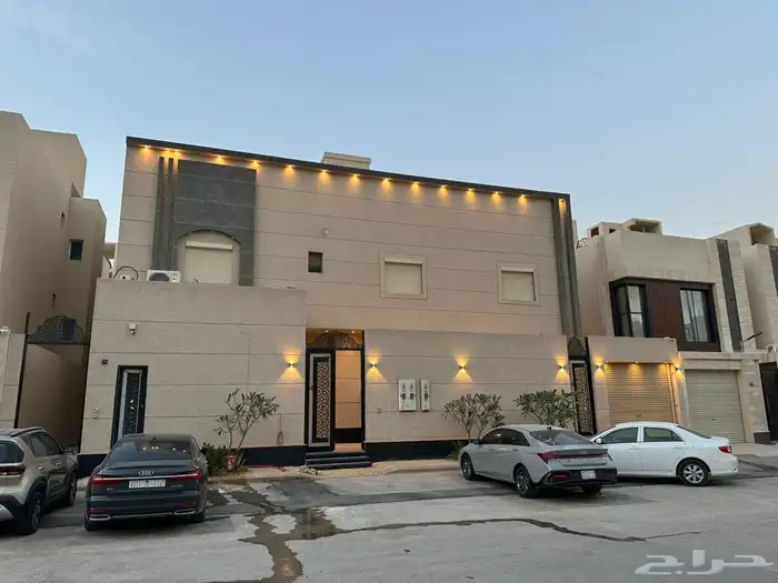 للايجار فيلا بحي النرحس فخمة ومؤثثة بالكامل 190الف سنوي 0