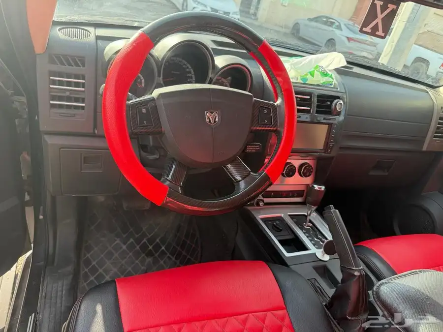 دودج نيترو 2011 SXT 6