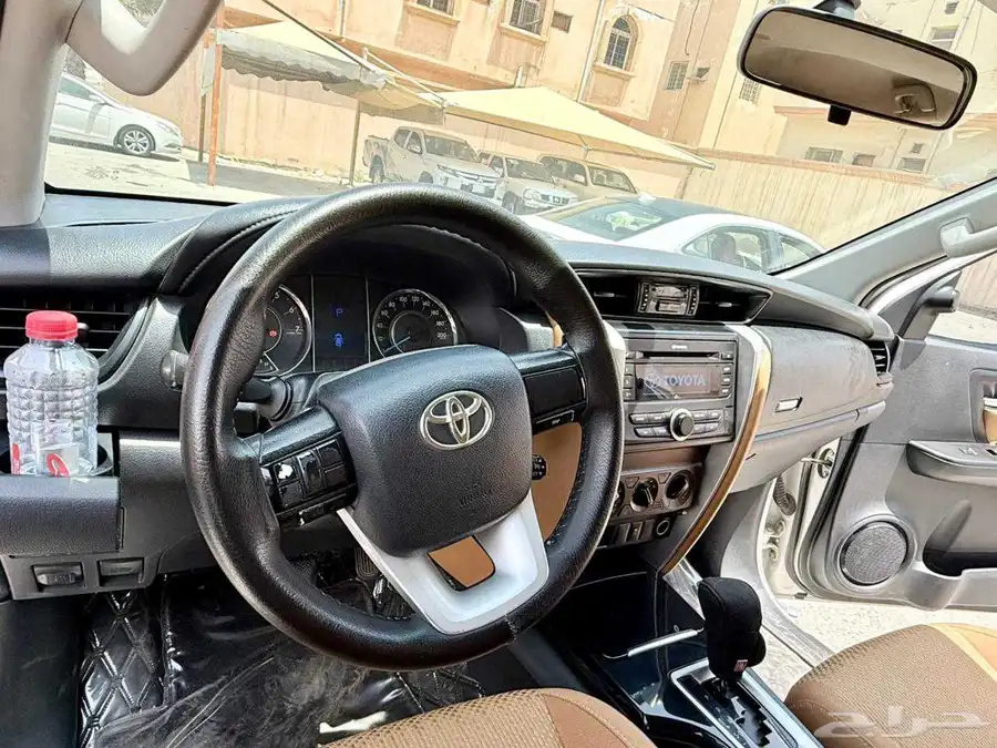 Toyota Fortuner 2017 5