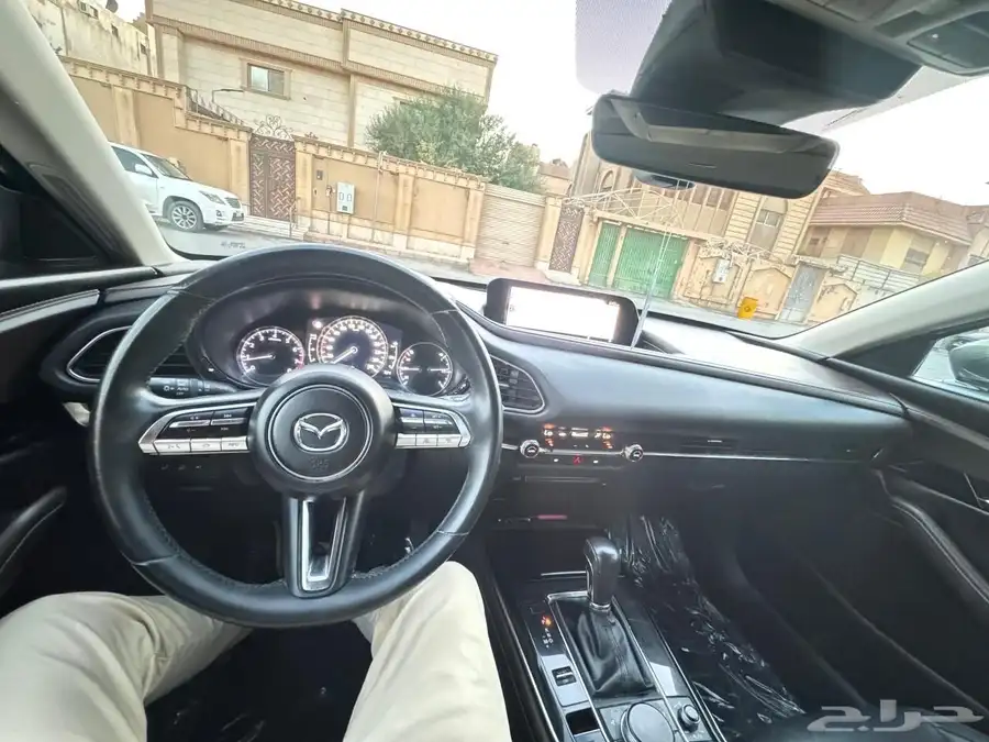 للبيع مازدا CX30 3