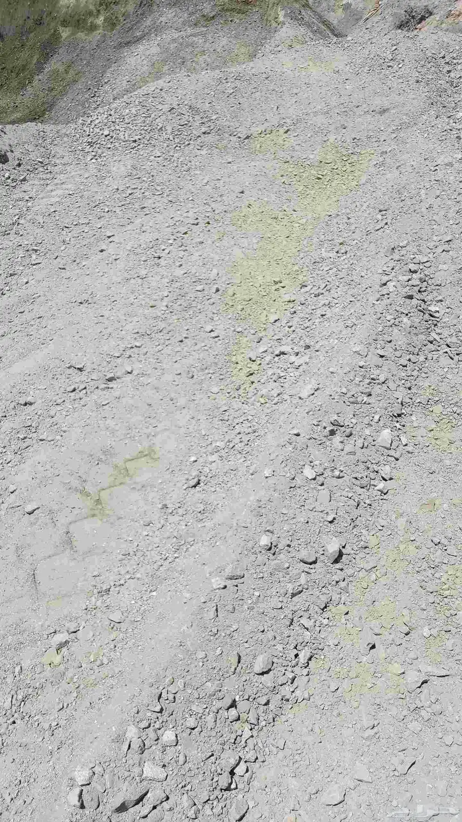 موجود مواد بسكورس وصبيز ودفان وحجر للبيع بالبدع للتواصل   05 2