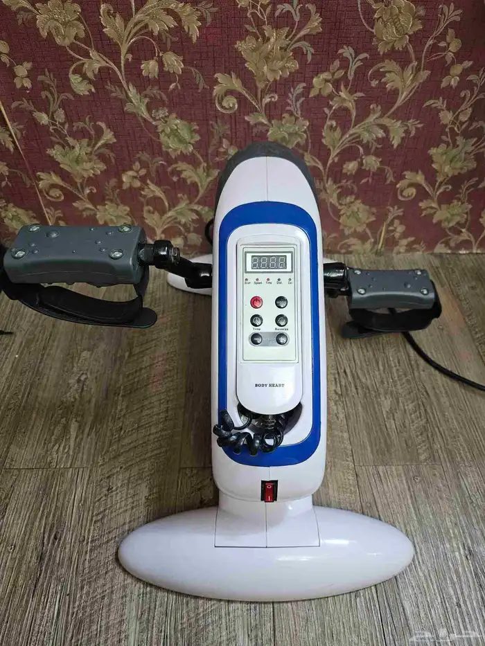 جهاز تمرين بدواسة كهربائية 19