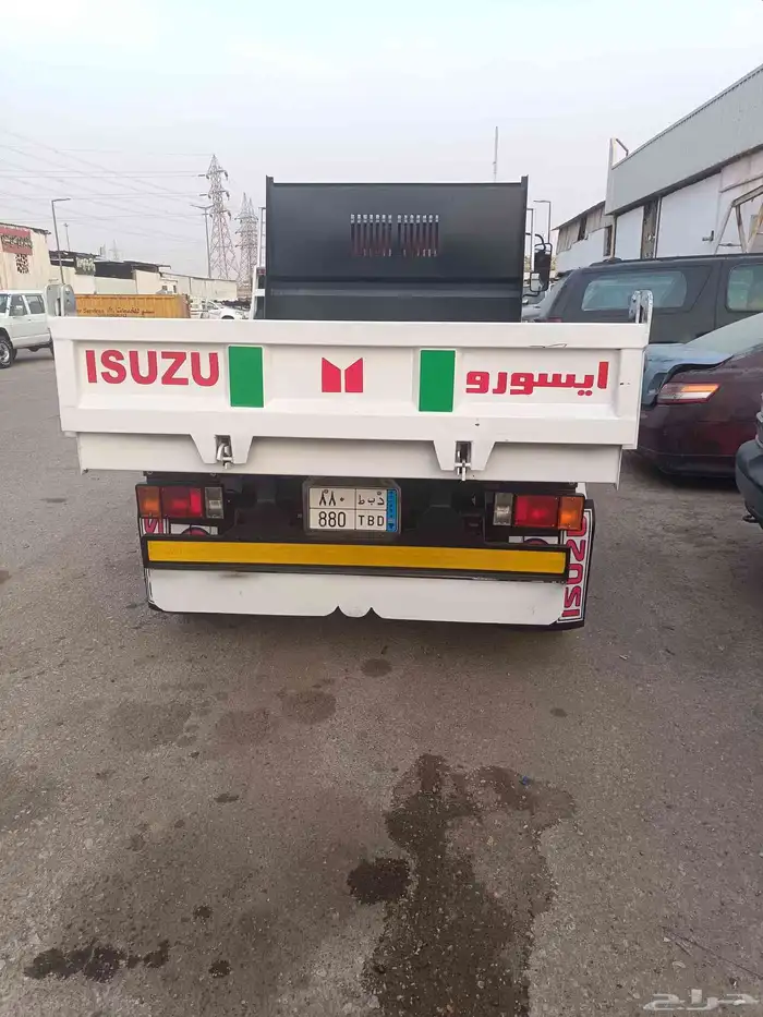 قلاب NKR موديل 2001 1