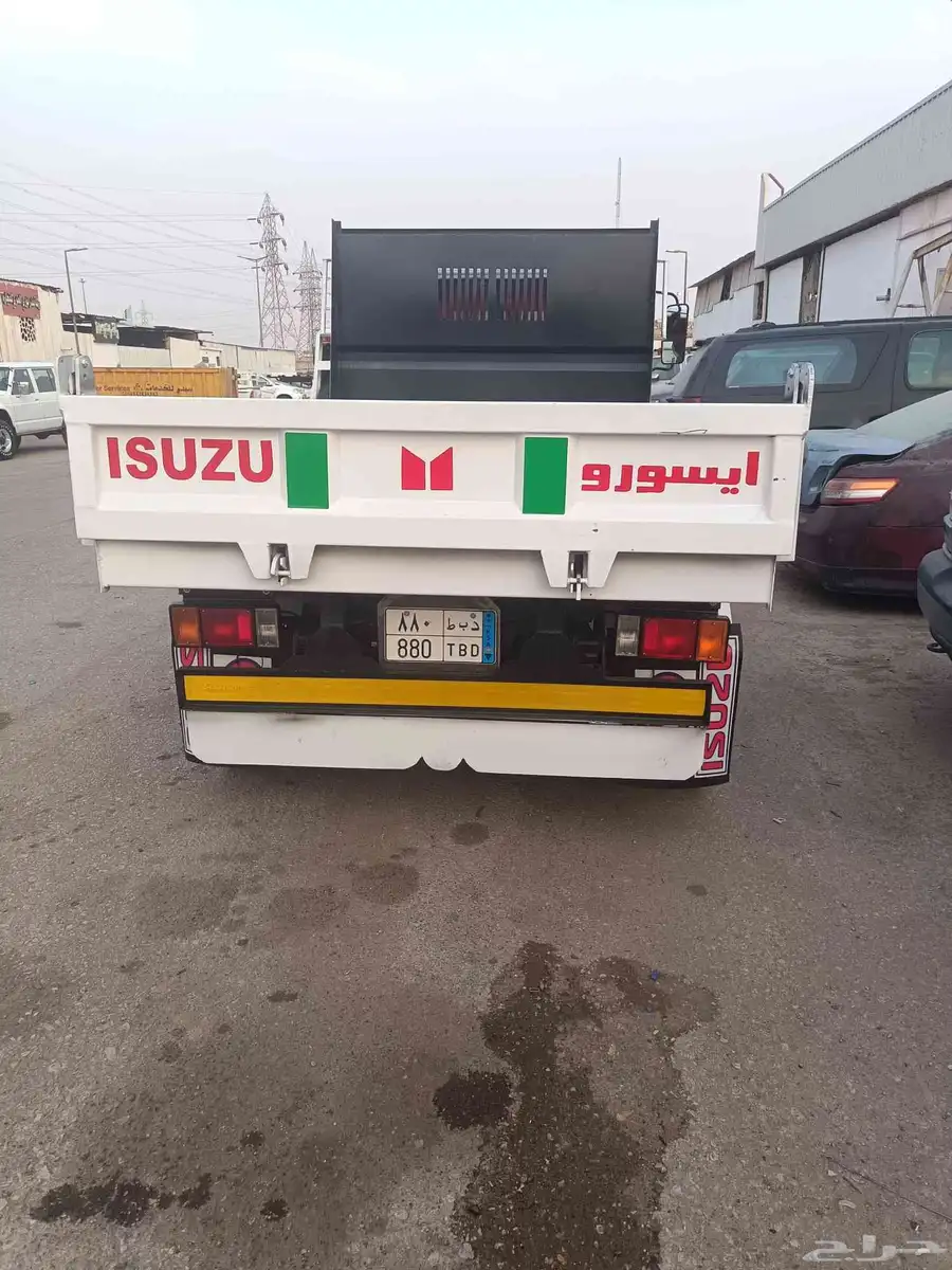 قلاب NKR موديل 2001 1