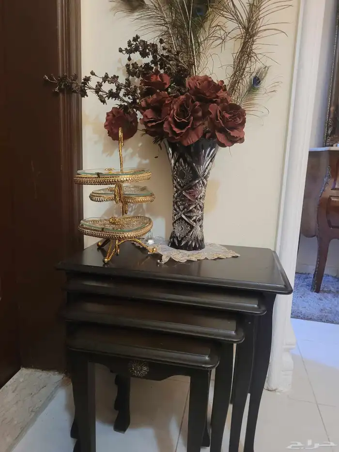 طاولات خدمه 0