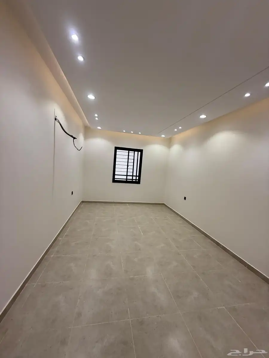 للبيع شقق علويه وشقق ارضيه تشطيب فندقي ف حي الضيافه ب530الف 25