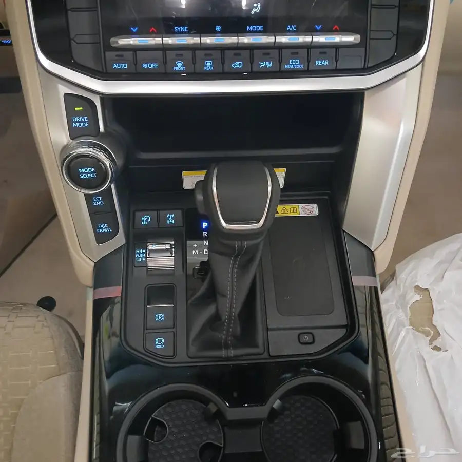 تويوتا GXR 2024 ديزل L3 عبداللطيف جميل بطاقه جمركية 16