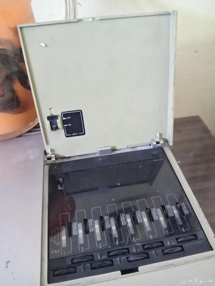 للبيع جهاز فيديو VHS ماركة National 5