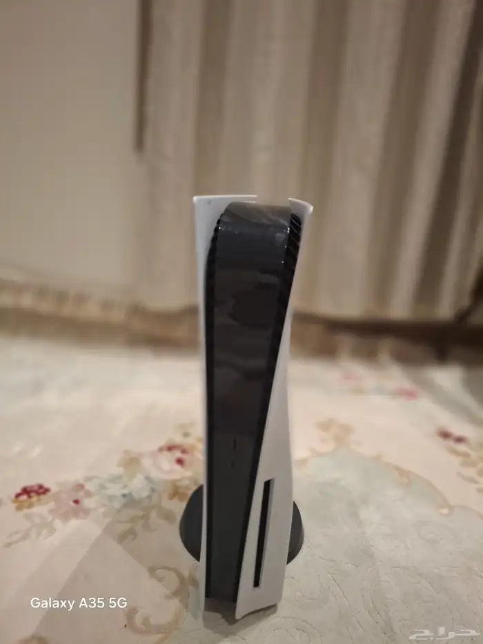 سوني5 مع يد وحده وطاولهK و شاشه 120 هرتز و ماوس باد ناعم 7