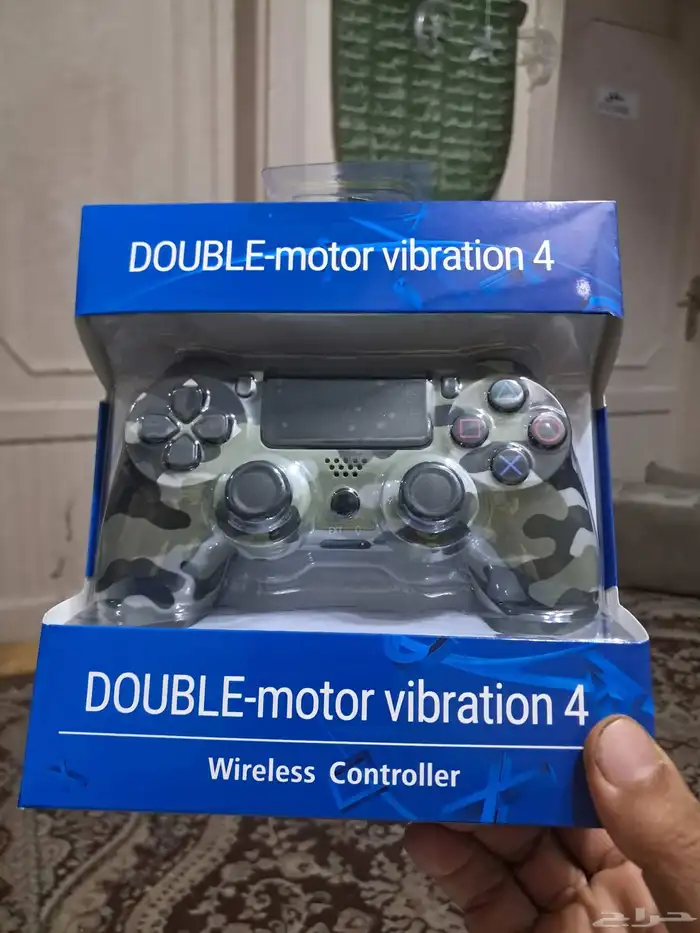 يد سوني4 مع سماعه مع دميه لابوبو 2