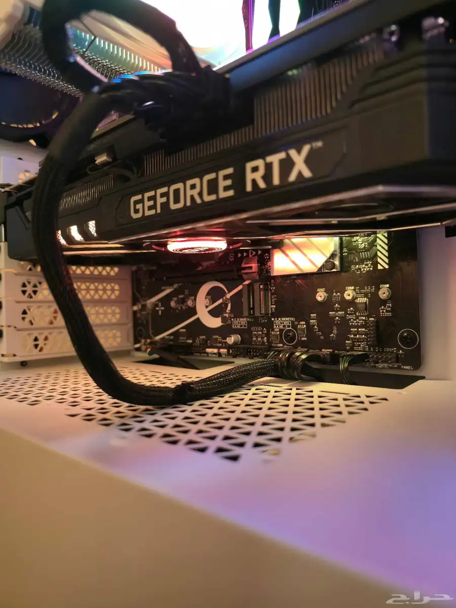 بي سي RTX 3090 مع شاشة وملحقات استخدام خفيف جدا PC 3
