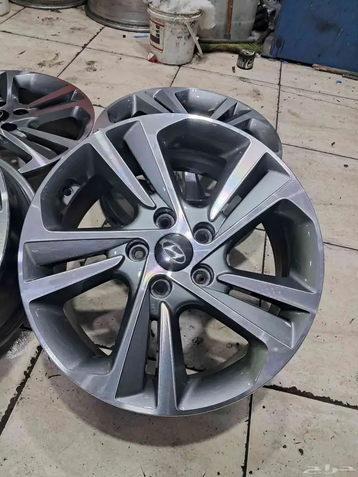 طقم جنوط النترا مقاس 17 اصليه وكاله 0