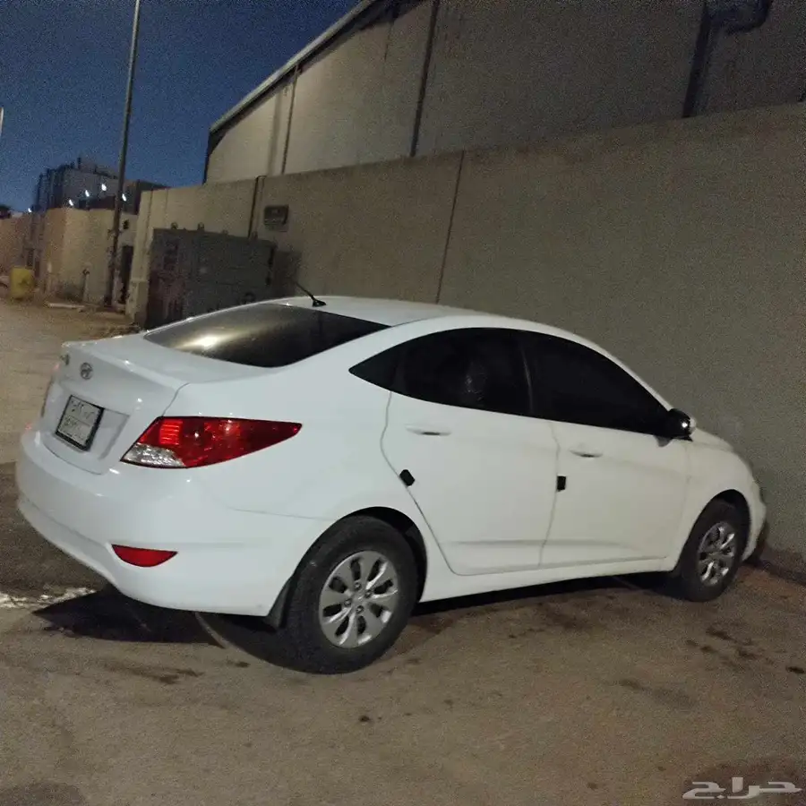 هيونداي اكسنت مودول 2017 ممشي 180مكانيه وجير وكاله تكييف 1