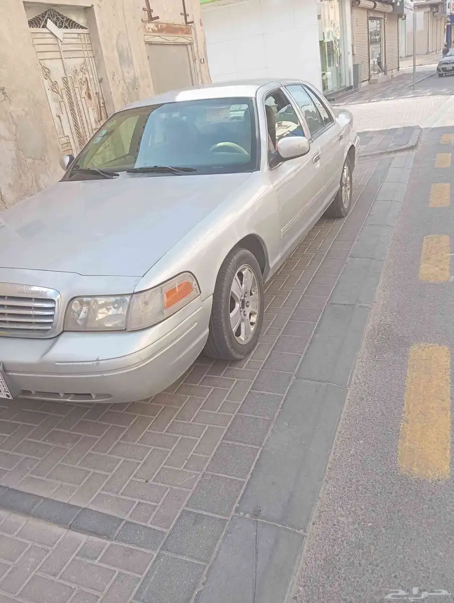 فورد جراند ماركيز 2009 0