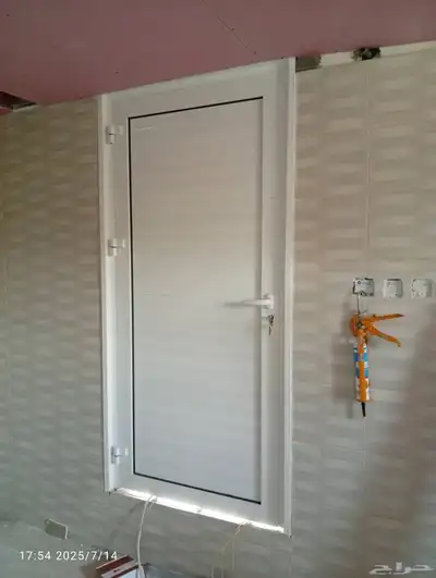 للزجاج السكريت والالمنيوم ابواب شبابيك شتر استركشر إ 3
