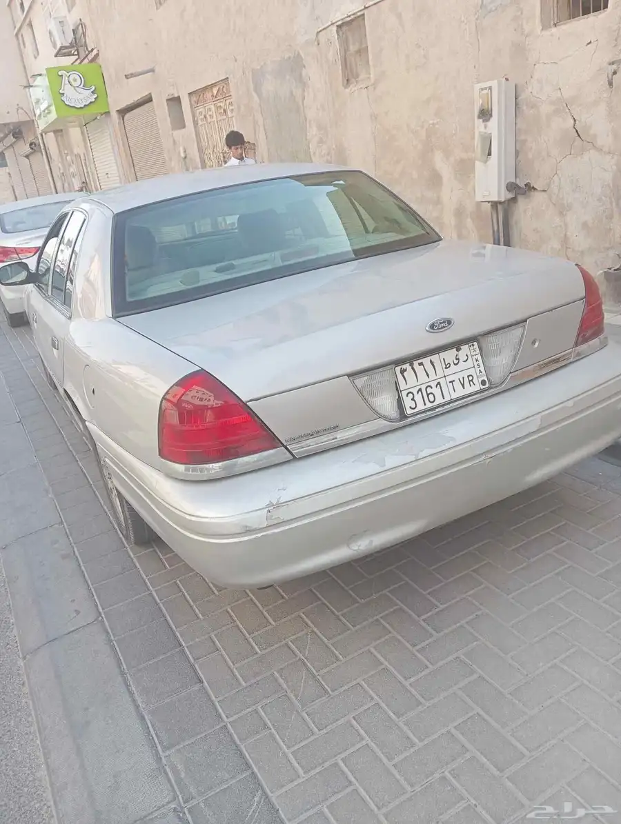 فورد جراند ماركيز 2009 2