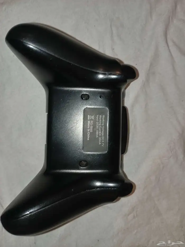 يد تحكم iPega PG-9068 استعمال شهر فقط (خدوش بسيطة) 1