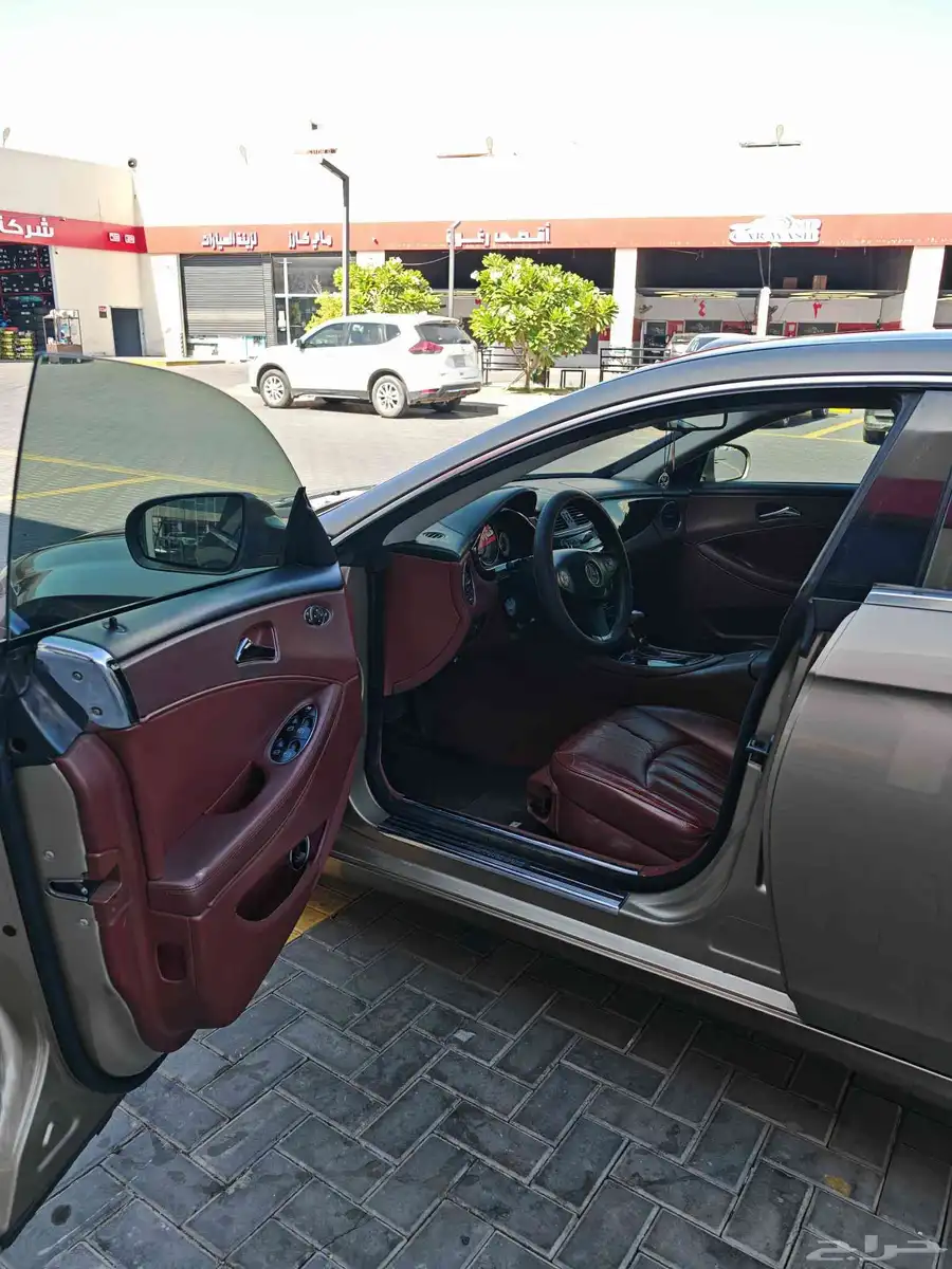 مرسيدس CLS300 2009 8