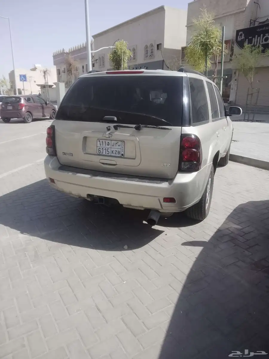 بليزر 2008مرشوش كامل نظافه بدون حوادث السياره ماشالله 3