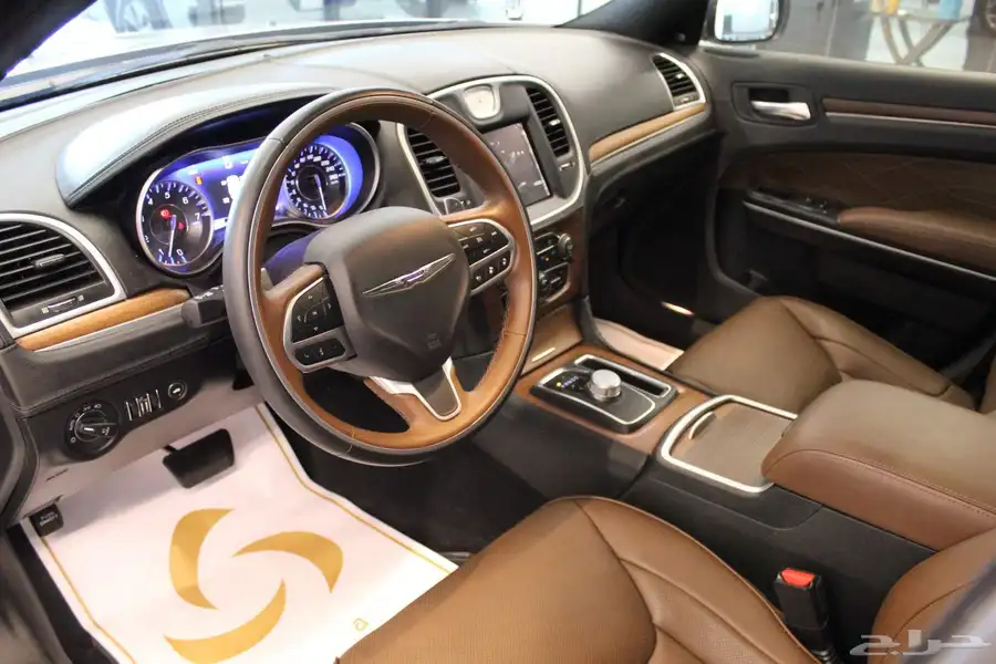 كرايسلر C300 2022 6