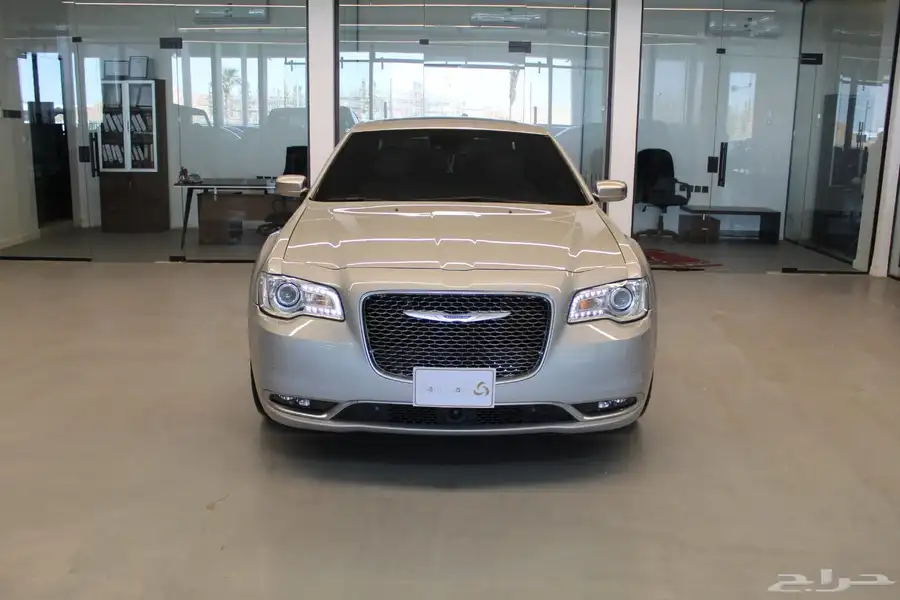 كرايسلر C300 2022 0