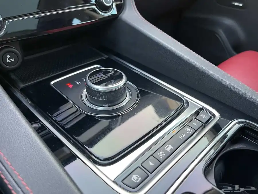 جاكوار F-PACE R-SPORT 2020 17