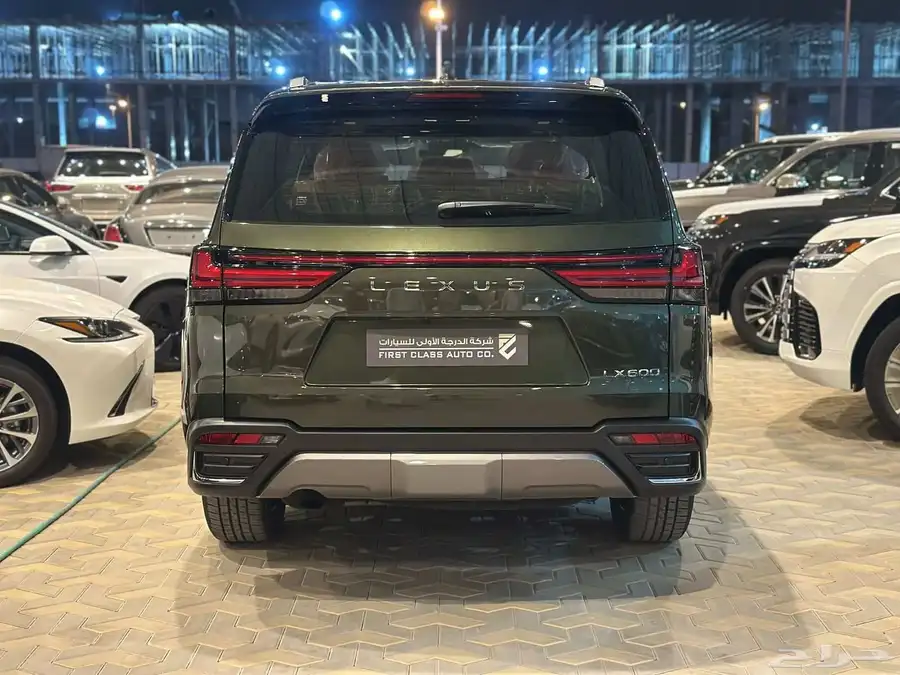 لكزس سعودي زيتي LX 600 2025 7