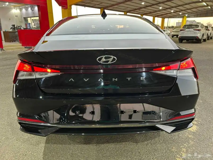 هونداي النترا 2021 فل بدون فتحه (بنزين)1.6L 5