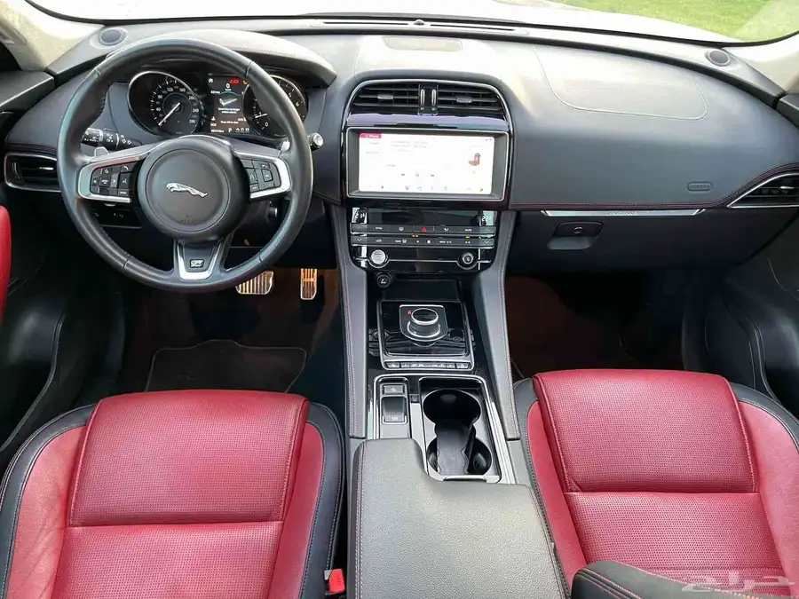 جاكوار F-PACE R-SPORT 2020 9