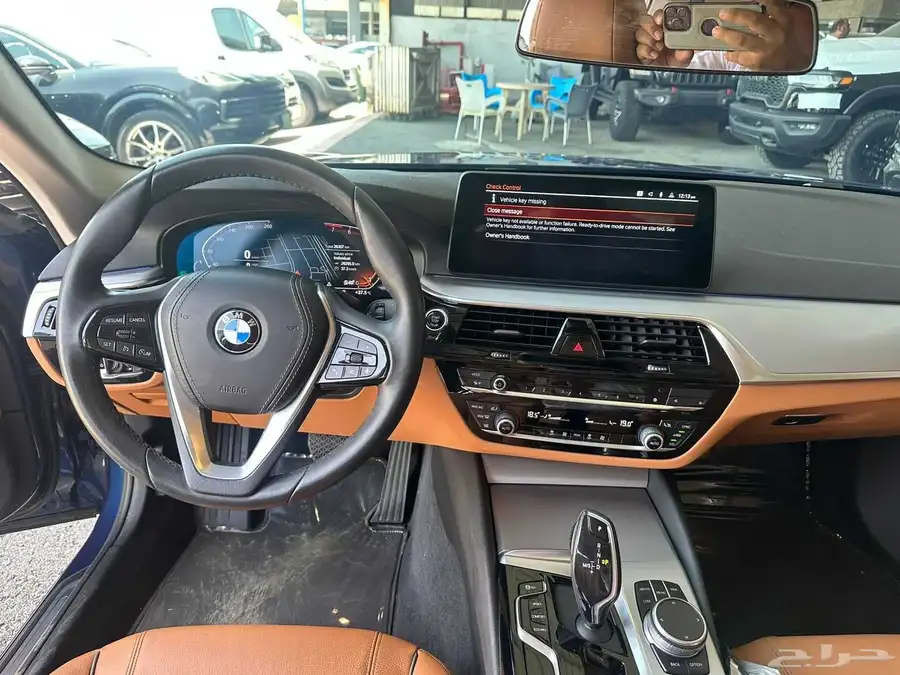 BMW 520i موديل 2022 2