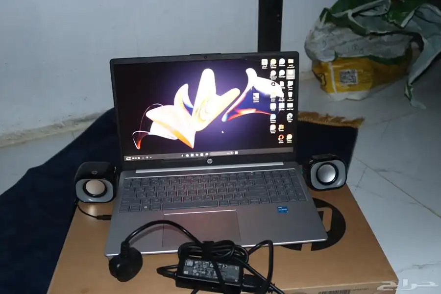 لابتوب hp للبيع جديد استخدام اسبوع فقط 0