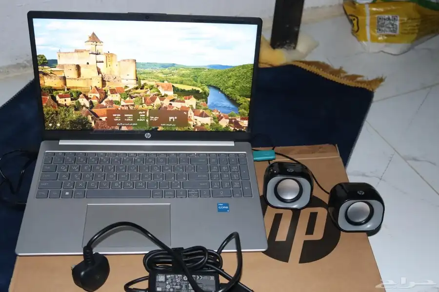 لابتوب hp للبيع جديد استخدام اسبوع فقط 2