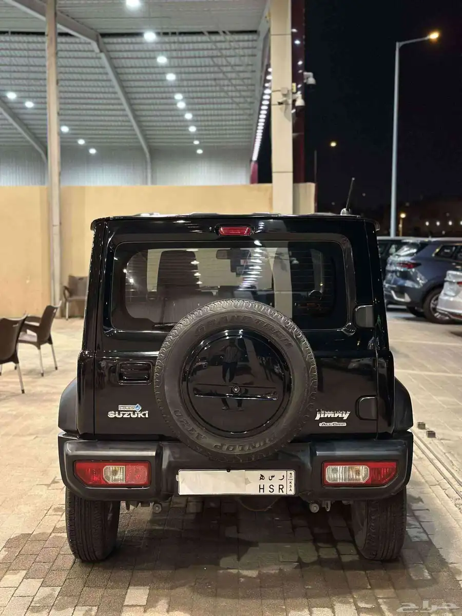 سوزوكي جمني موديل 2023 4