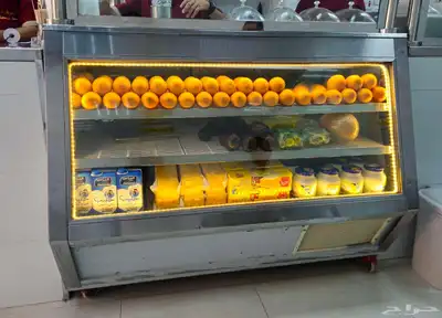 ثلاجة عرض نضيفه ماشاء الله 0
