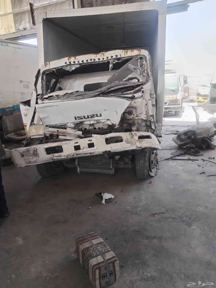 قطع غيار دينات مستوبيشي ايسوزو هونداي 18