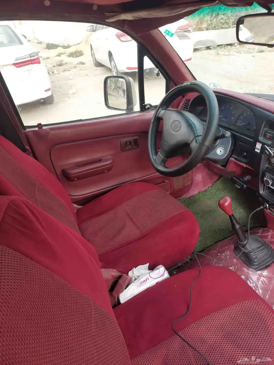 toyota hilux 2003 3