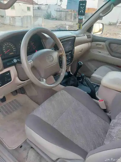 لاندكروزر 1999 فل كامل قمة في النظافة 29